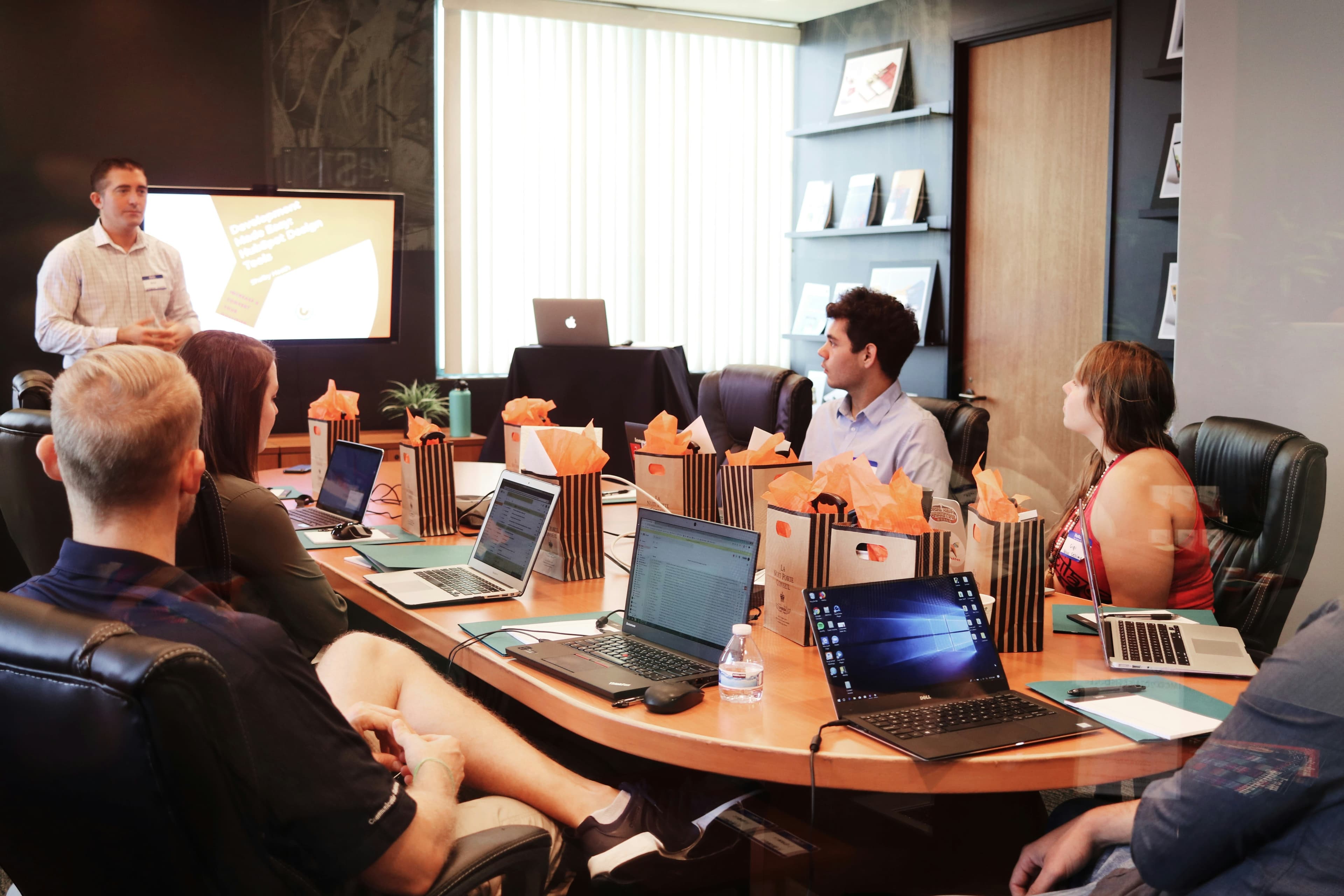 8 platforms to Find Tech Jobs Outside LinkedIn (Beginner-Friendly Guide)